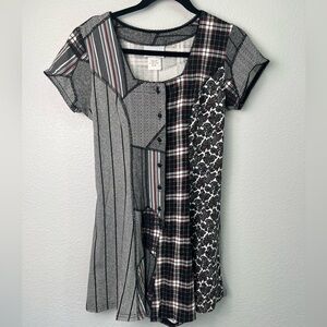 Vintage Romper Shorts with Modern Edge
100% Cotton
Multi Pattern